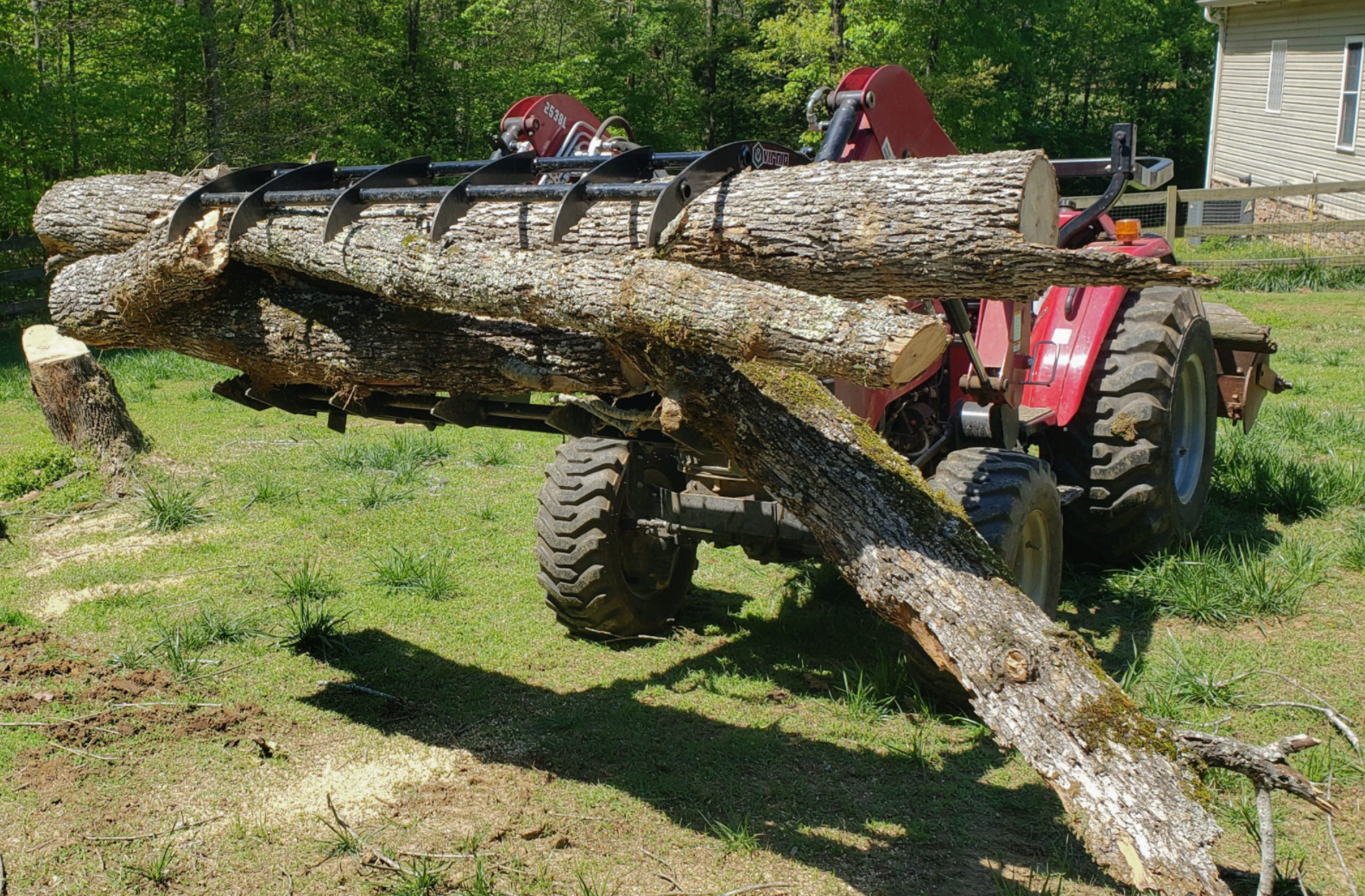 Everything You Need to Know about Compact Tractor Grapples